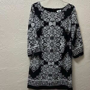 Old Navy Black and White Patterned Dress